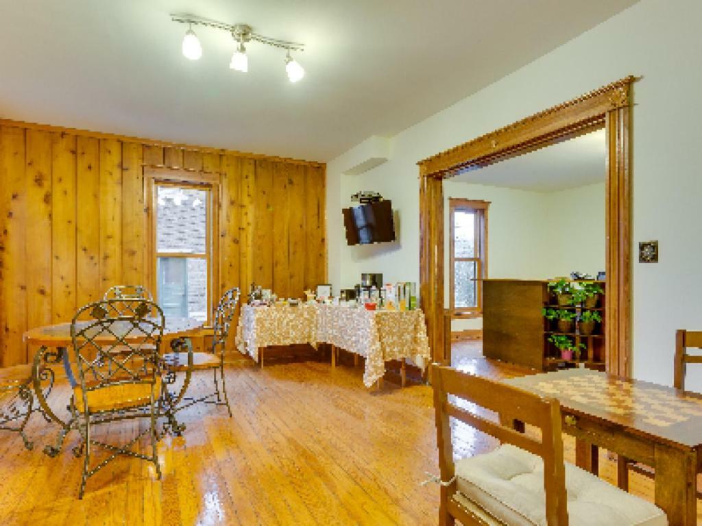 Persimmon Inn Bloomington Dış mekan fotoğraf
