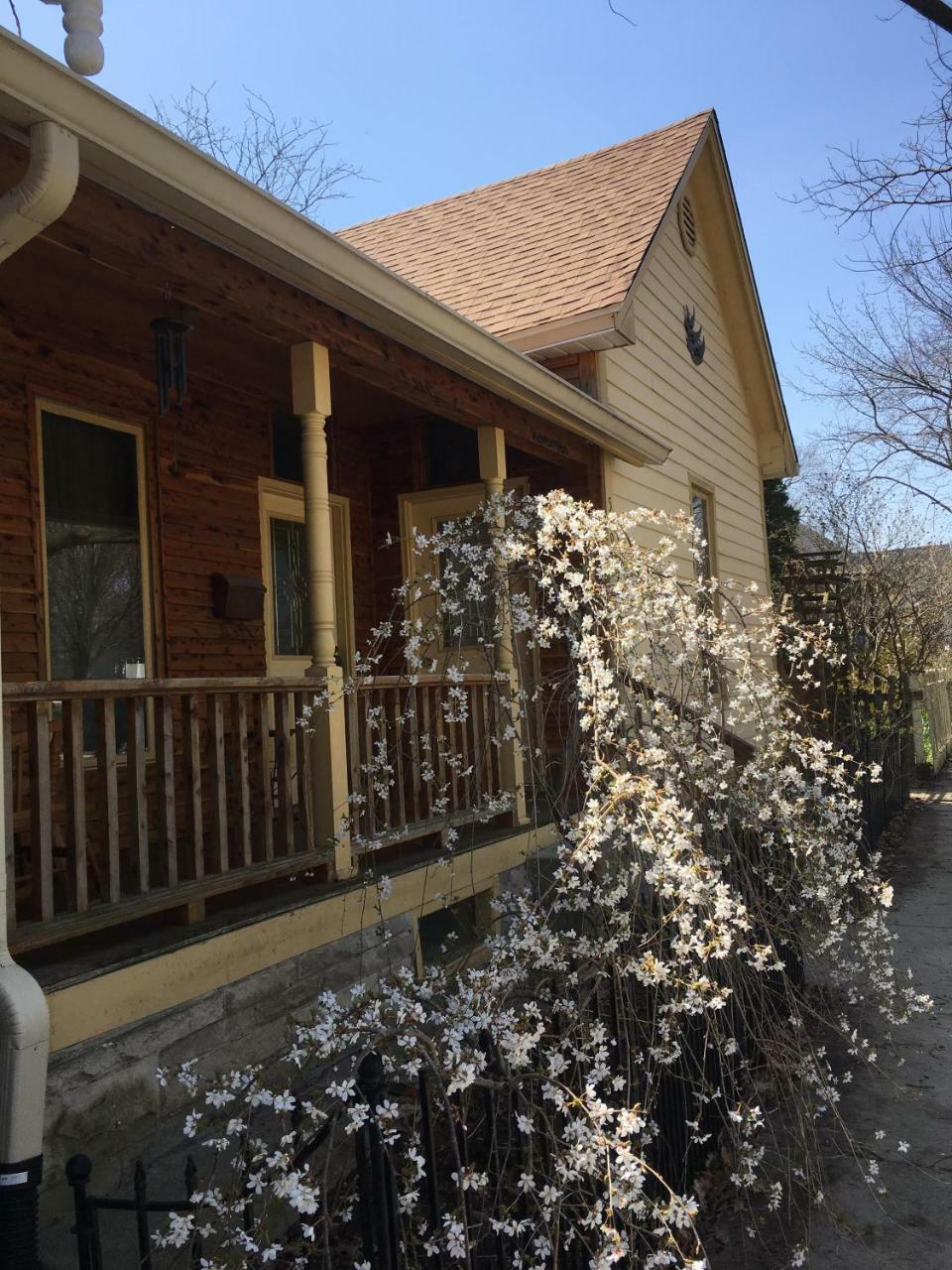 Persimmon Inn Bloomington Dış mekan fotoğraf